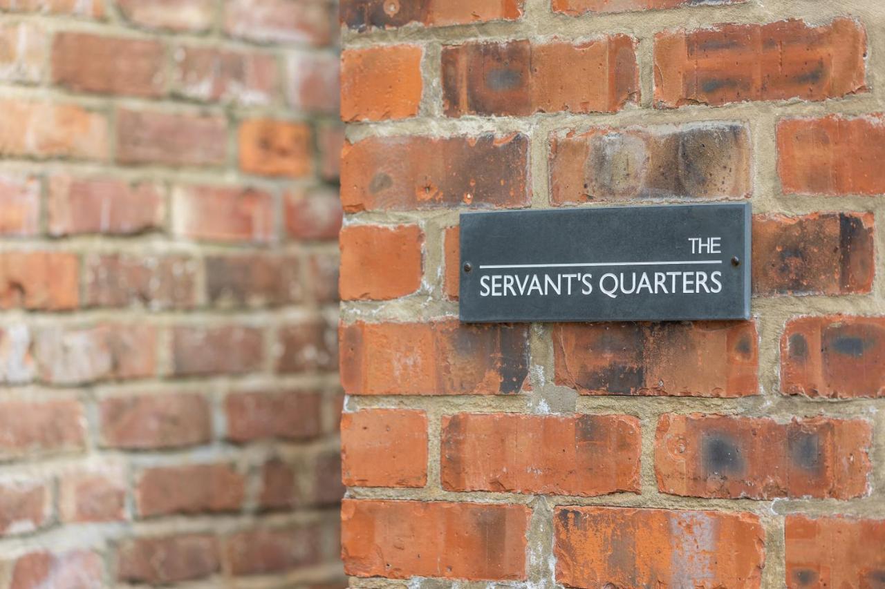 The Servant'S Quarters 惠特比 外观 照片
